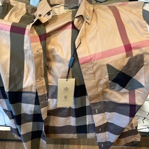 Burberry short sleeve